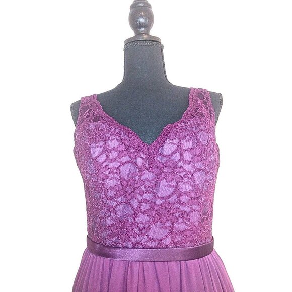 MORILEE LACE AND CHIFFON BRIDESMAID DRESS |  EGGPLANT COLOR  | SIZE 10 - Picture 3 of 12